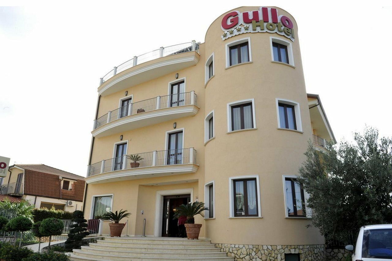 Gullo Hotel Acconia Ngoại thất bức ảnh